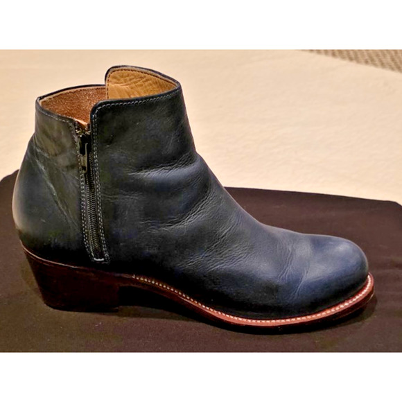 Adelante Granada Ankle Boots Women's Denim Blue Leather Side Zip Sz 9, Width C - Picture 8 of 16